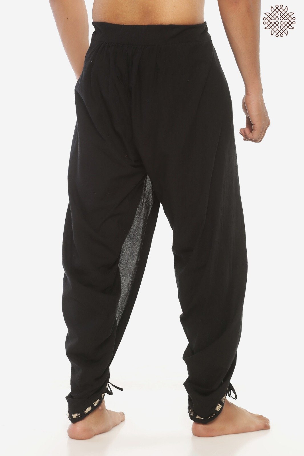 Syamah Yuvaka Dhoti Pants with Single Line Basket-Weave Border - Image 4