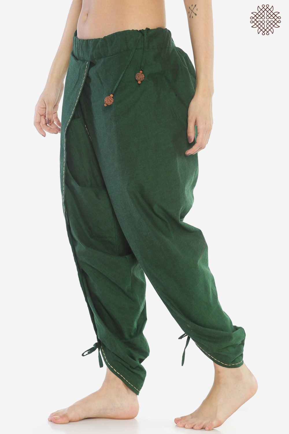 Haritah Yuvaki Dhotipants with Hand-Stitched Border - Image 3
