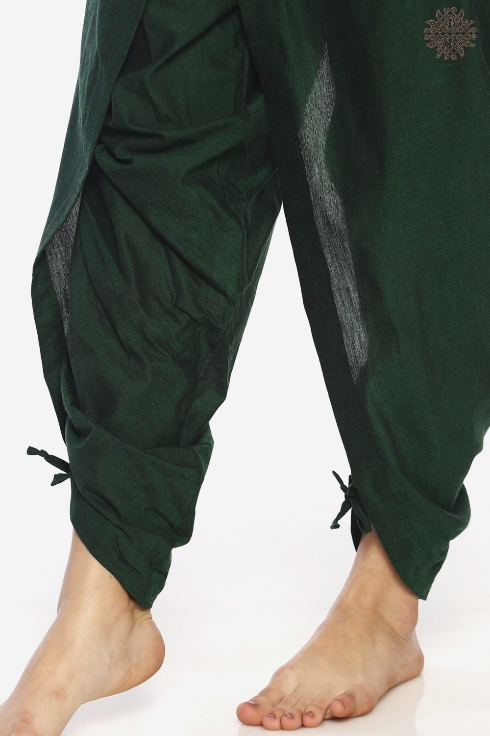 Haritah Yuvaki Dhoti Pants - Image 6