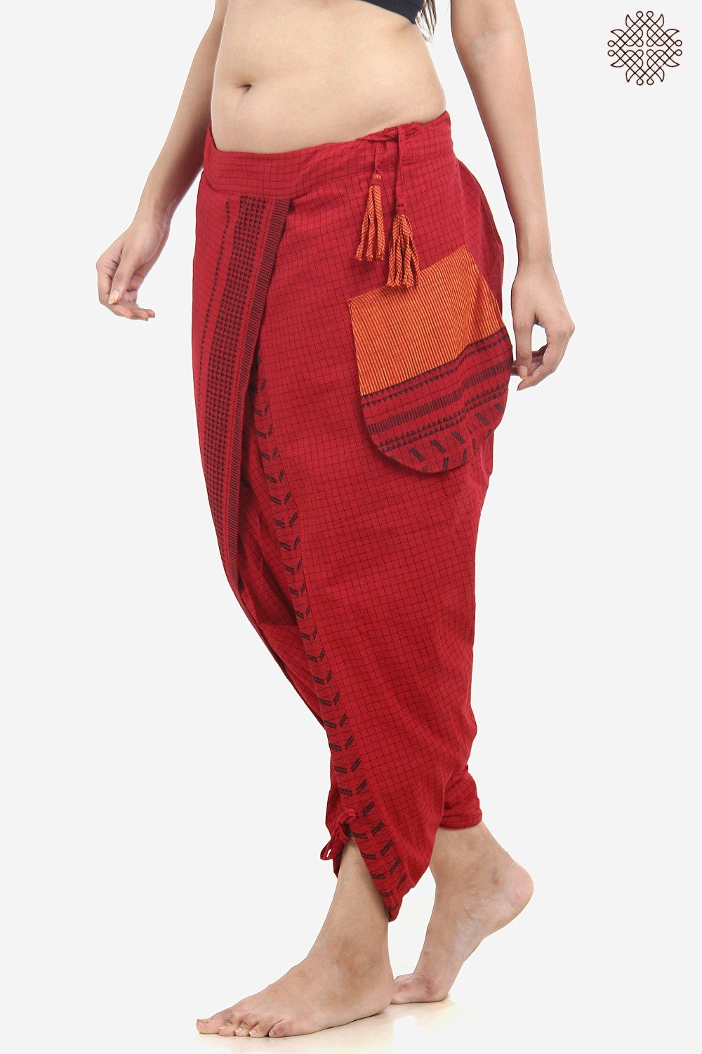 Handwoven Mangalgiri Yuvaki Dhoti Pants - Image 4