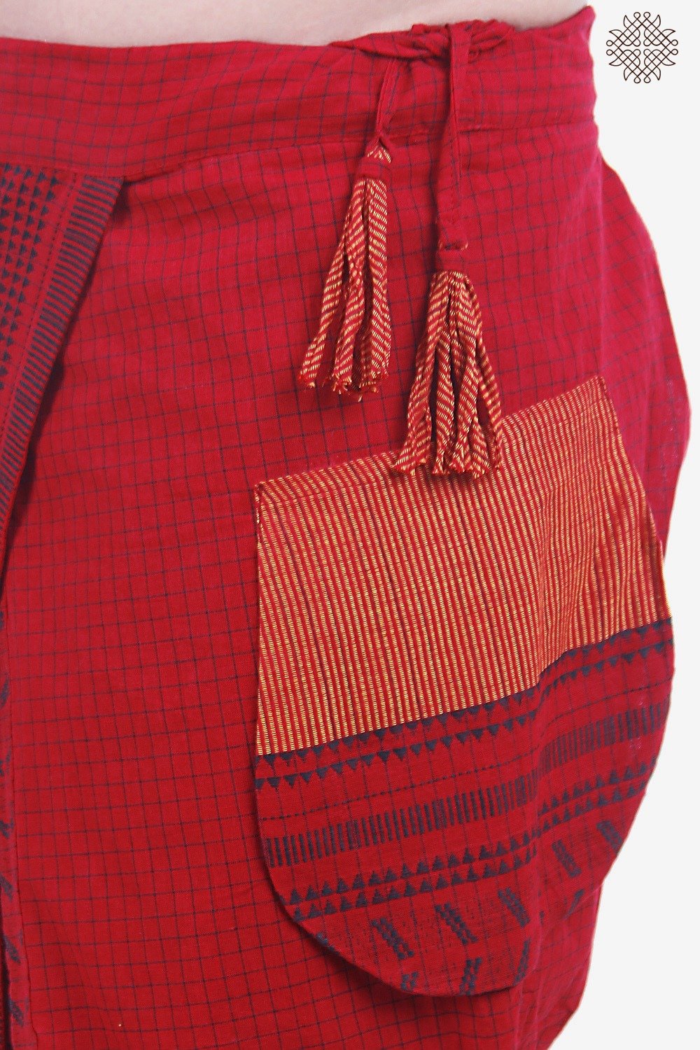 Handwoven Mangalgiri Yuvaki Dhoti Pants - Image 2