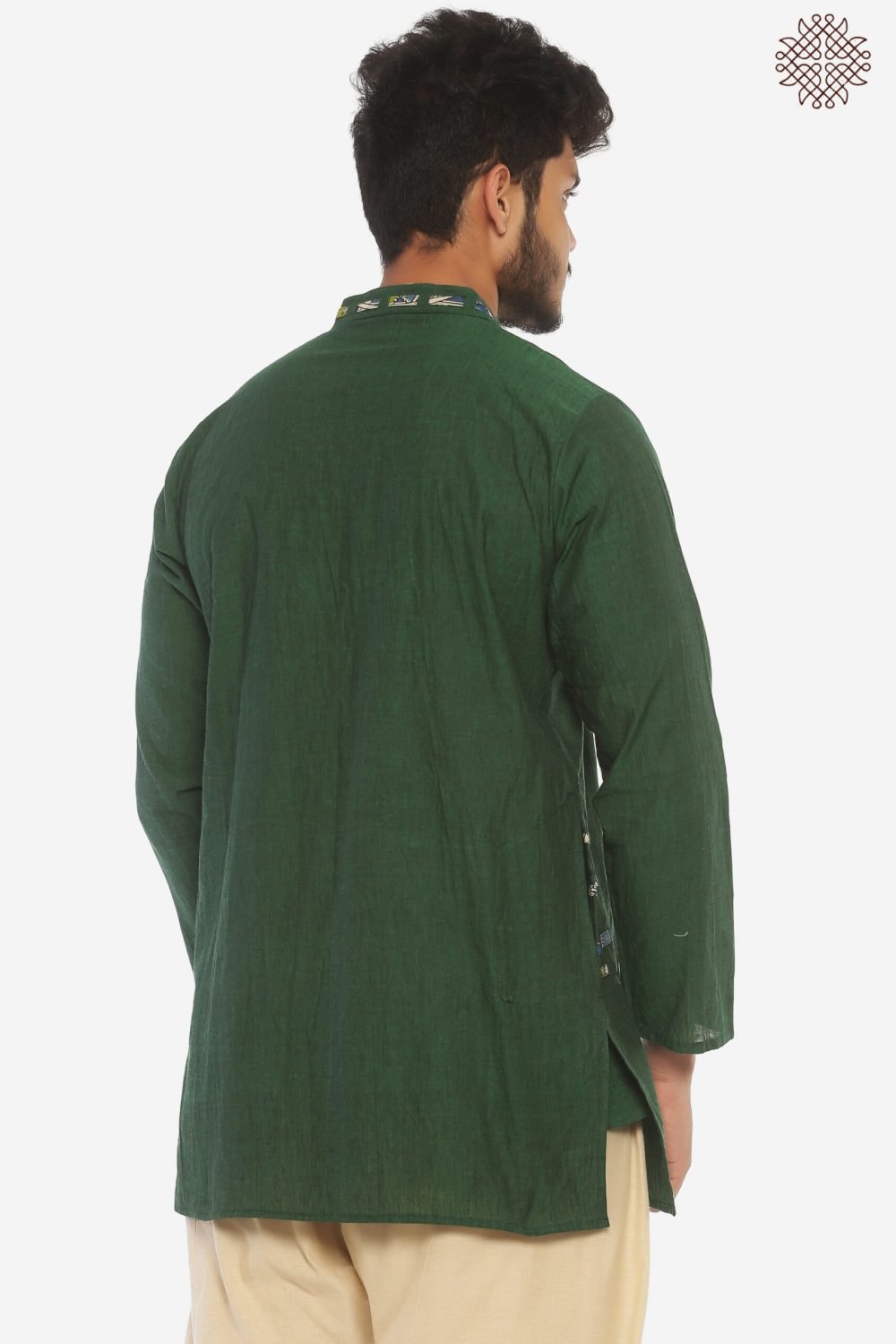 Haritah Kurta with Basket-Weave Details - Image 3