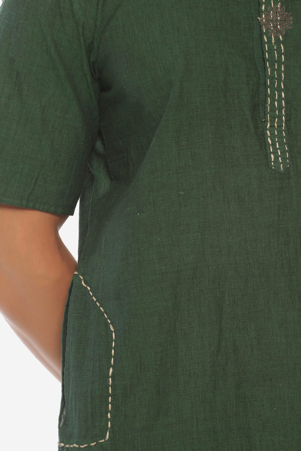 Haritah Kurta With Hand-Stitch Details - Image 5