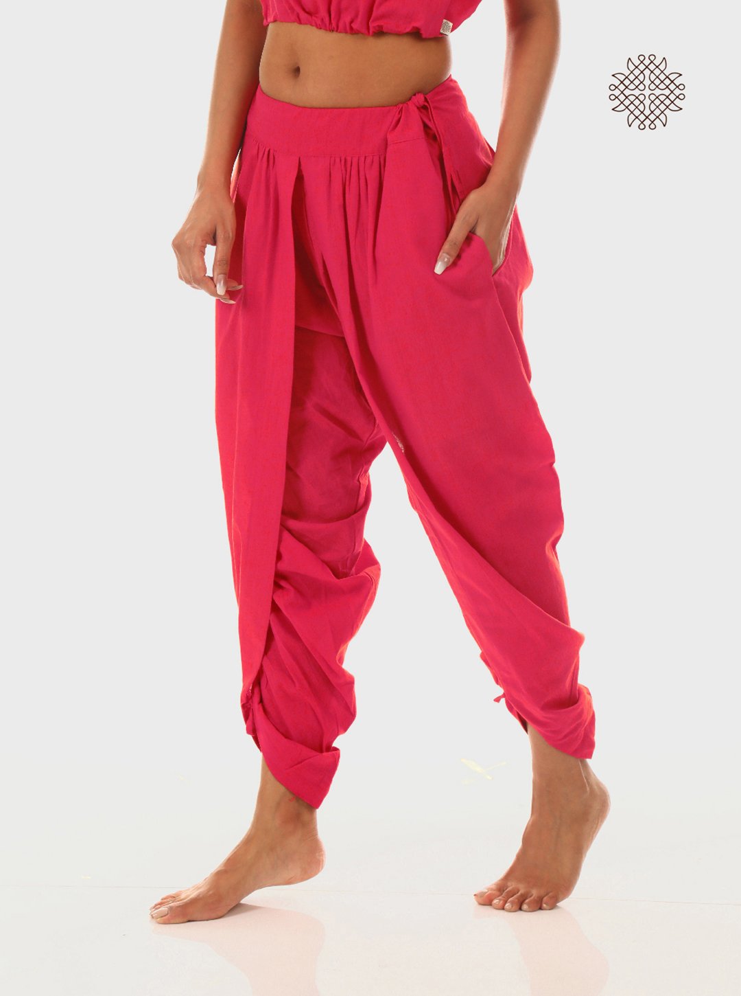 pAtala (coral pink) yuvaki, dhoti pants with pockets crafted in 100% cotton - Image 3