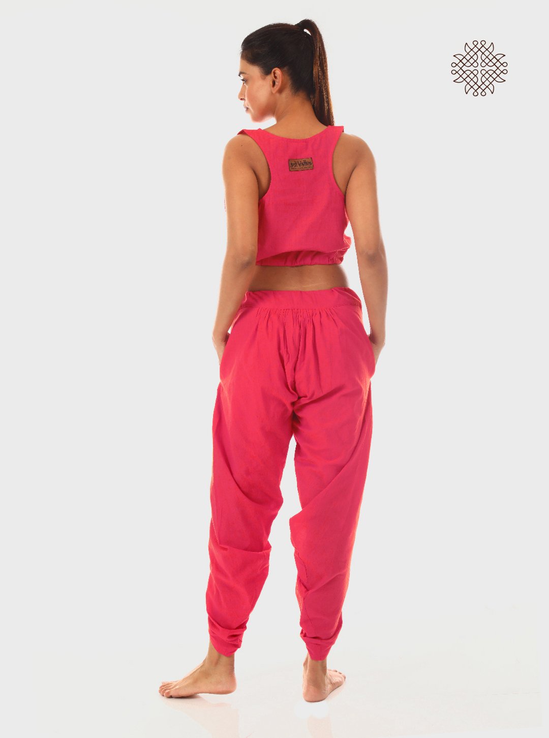 pAtala (coral pink) taruNi, cross-cut dhoti pants with pockets crafted in 100% cotton - Image 4
