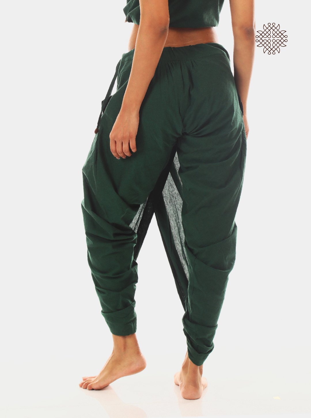 haritah (dark green) yuvaki, pleated dhoti pants with pockets crafted in 100% cotton - Image 4