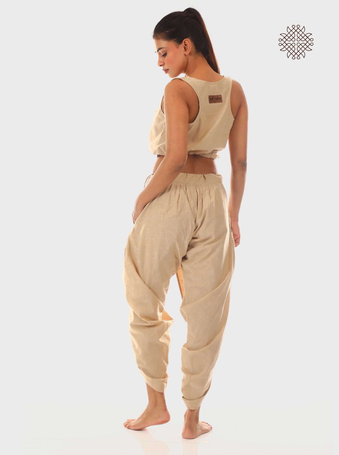hariNa (beige) yuvaki, cross-cut dhoti pants with pockets crafted in 100% cotton - Image 4